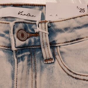KanCan Women's Acid Washed Ankle Jeans Size 3/25 NWT!